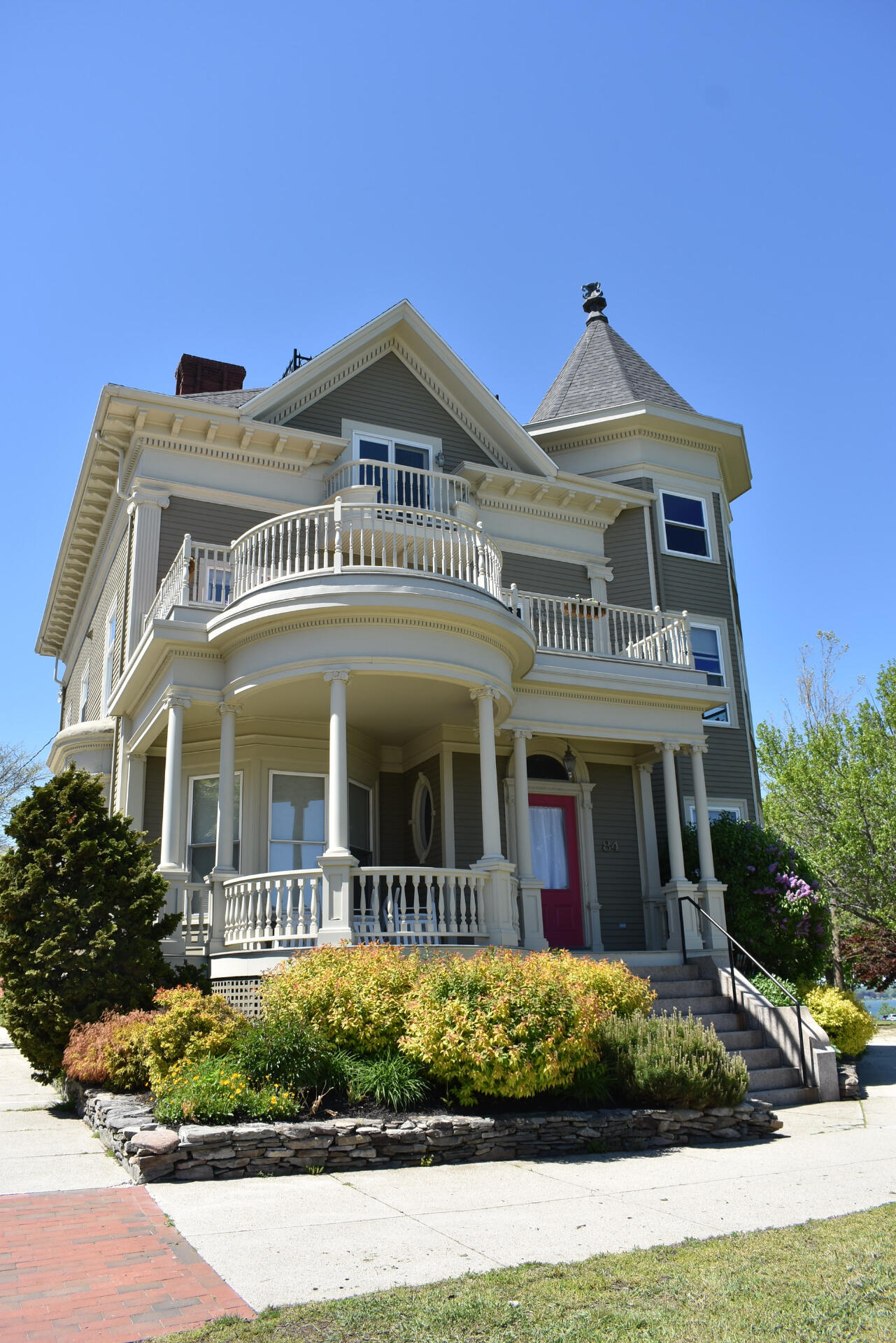 House listing
